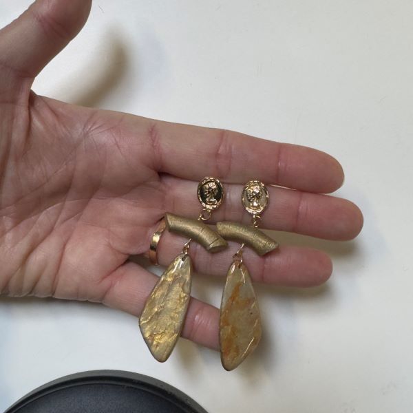 Golden Muse – Handgjorda örhängen