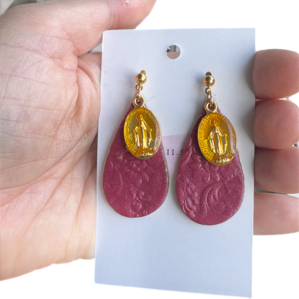Sacred Glow – Embossed Statement Earrings